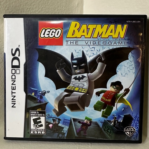 Nintendo DS LEGO Batman The Video Game - Picture 2 of 5